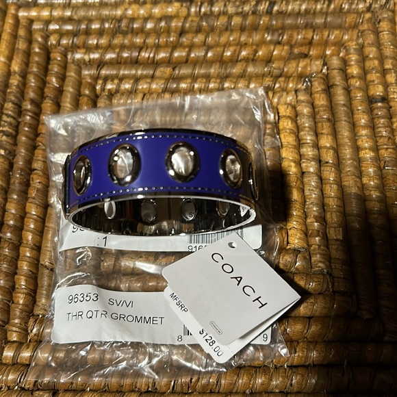 Coach Violet Grommet Bangle Bracelet BNWT - Picture 1 of 5